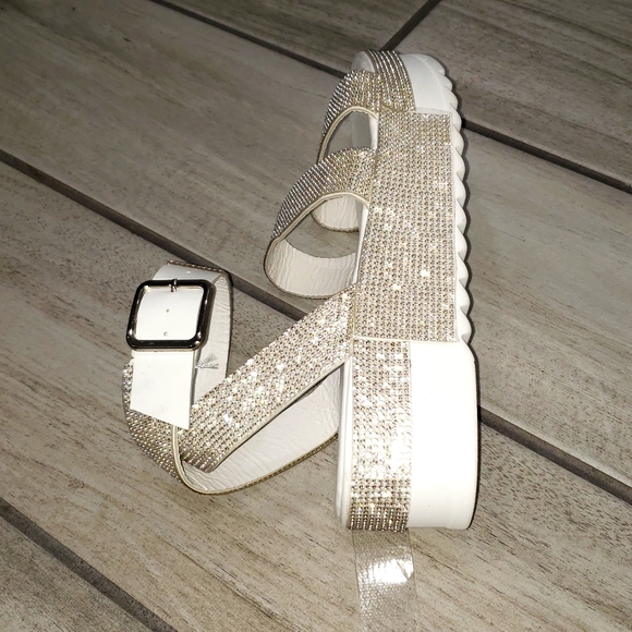 Faux Diamond platform sandals - Picture 7 of 12